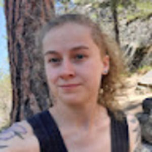 Meet your Posher, Anneliese